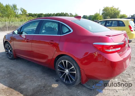 2016 Buick Verano Sport Touring Group из США, поврежденный, VIN 1G4PW5SKXG4175170